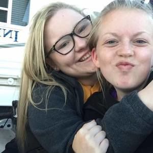 Meet your Posher, Macy